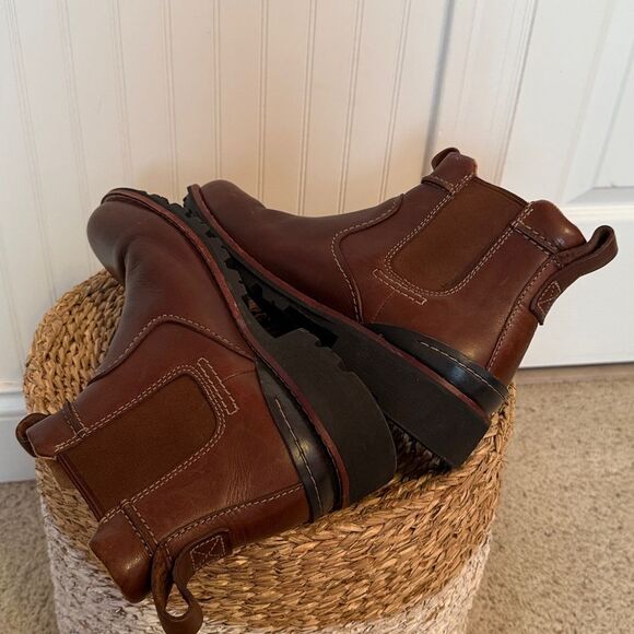 Clark’s Men's Brown Leather Boots - 8 - Picture 5 of 9